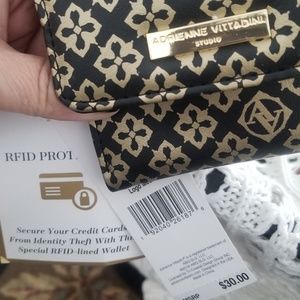 NWT WALLET!!!